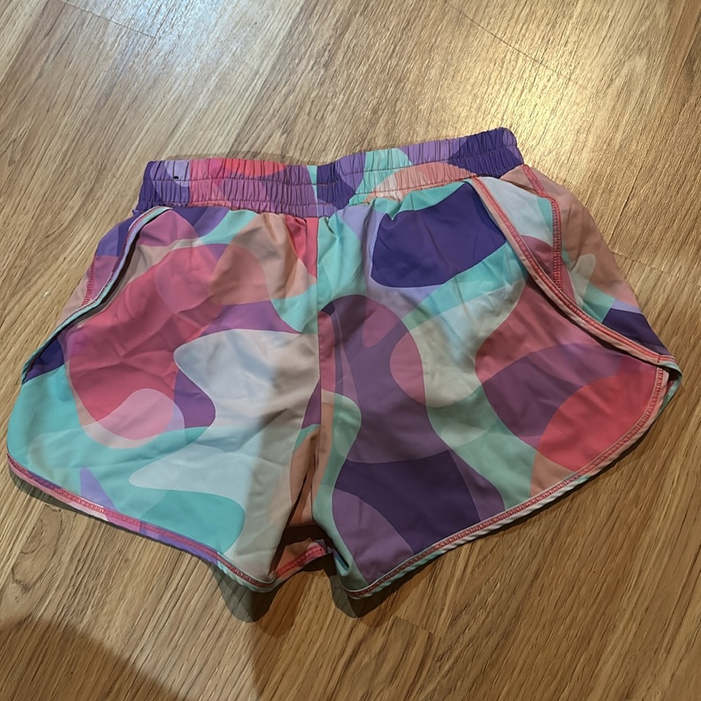 DSG Girls' Running Shorts M 10-12 - Picture 2 of 4